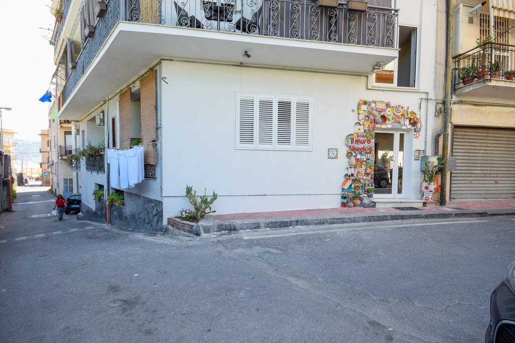 Il Muro Vecchio Studios Giardini-Naxos Exterior foto